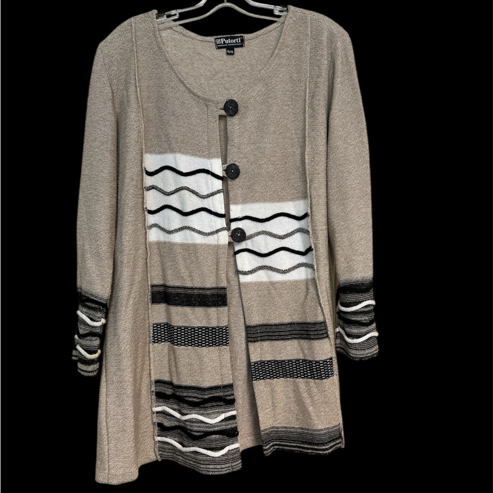 Women's Beige and Black Sweater